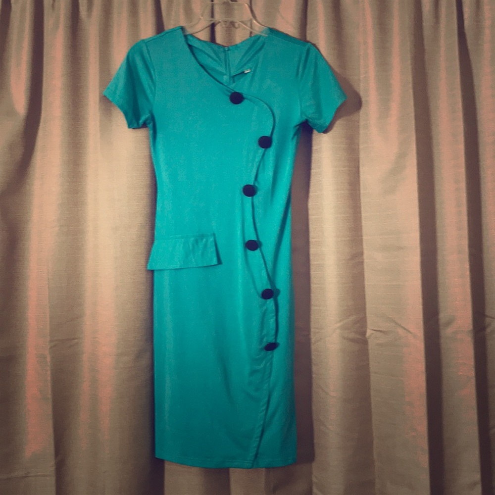 Retro-inspired dress